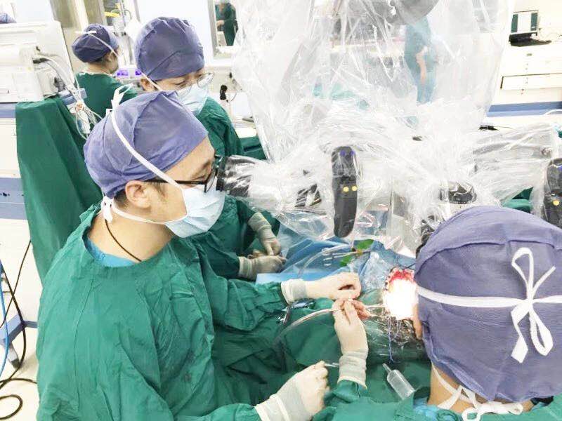西安国际医学中心医院神经外科成功开展2台复杂颅内复合手术